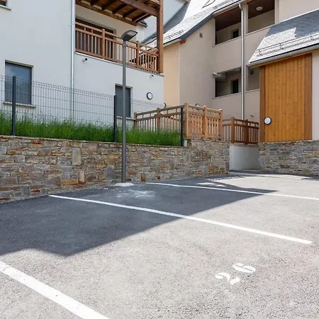 Duplex, 6 Personnes, 3 Chambres, 2 Salle De Bains, Dans A 50m Du Skyvall *